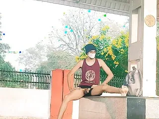 Muslim Gay Boy Masterbating At Railway Station free video